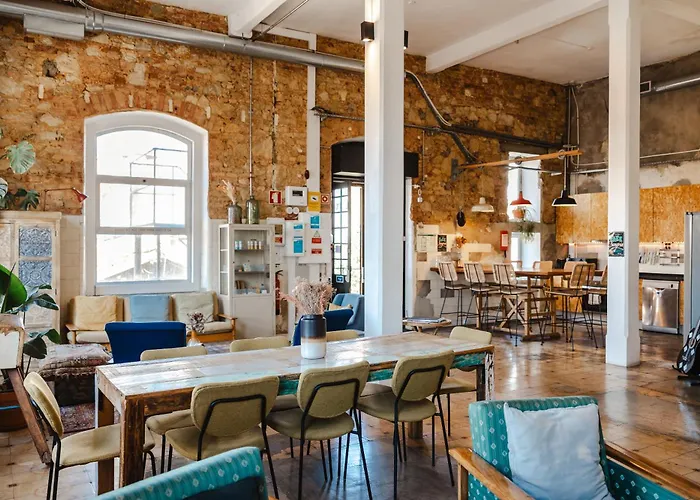 LX Hostel Lissabon